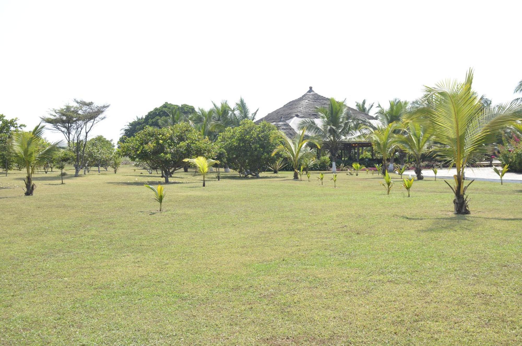 Botianaw Bojo Beach Resort מראה חיצוני תמונה